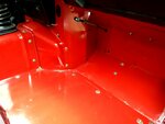 1992 LR LHD Defender 90 Red 200 Tdi interior floorpan pass clean.jpg