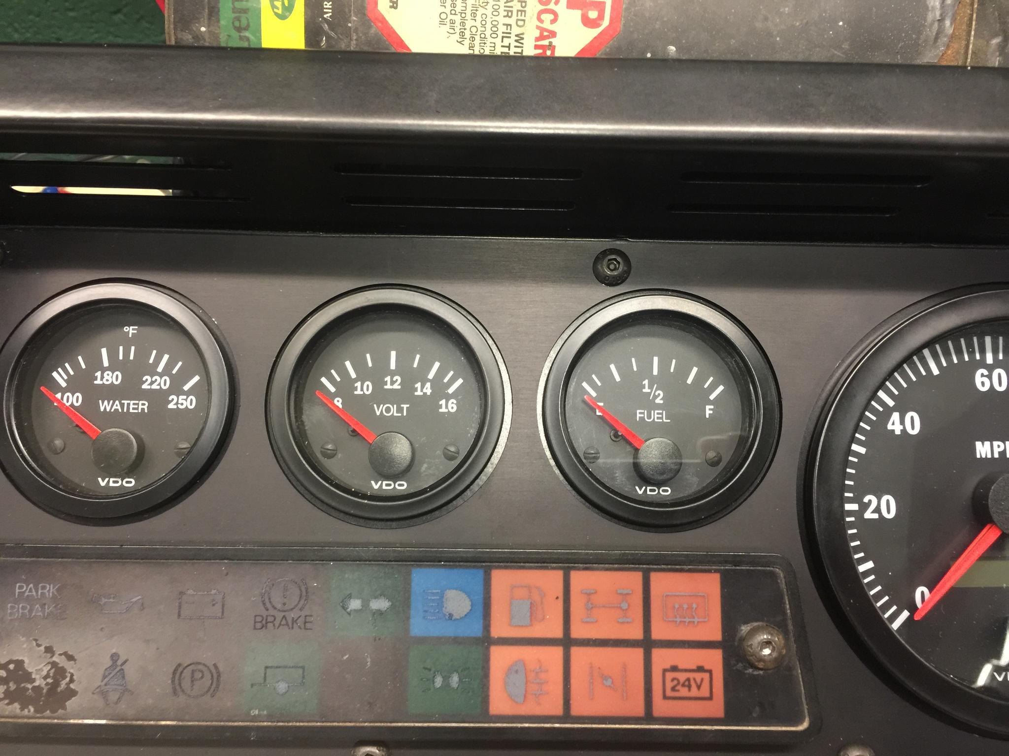 VDO 437 155 Speedometer Gauge 