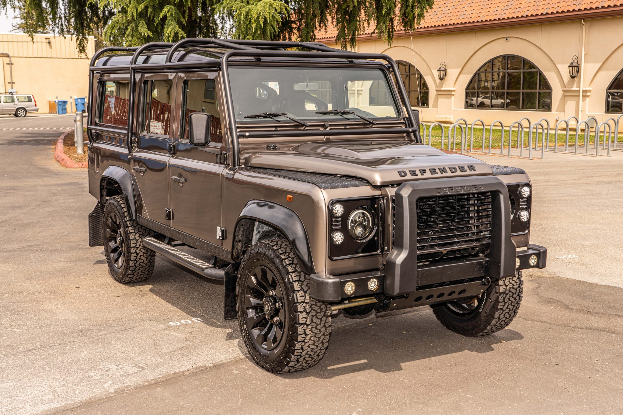 bringatrailer.com